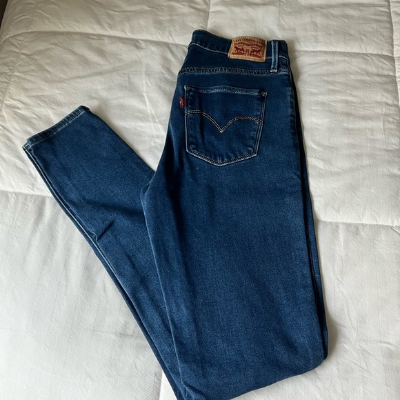 Levi’s 720 High Rise Super Skinny size 28 - Picture 4 of 6